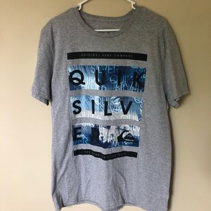 Quiksilver Shirts - QuikSilver graphic T-Shirt Quiksilver Shirts - QuikSilver graphic T-Shirt